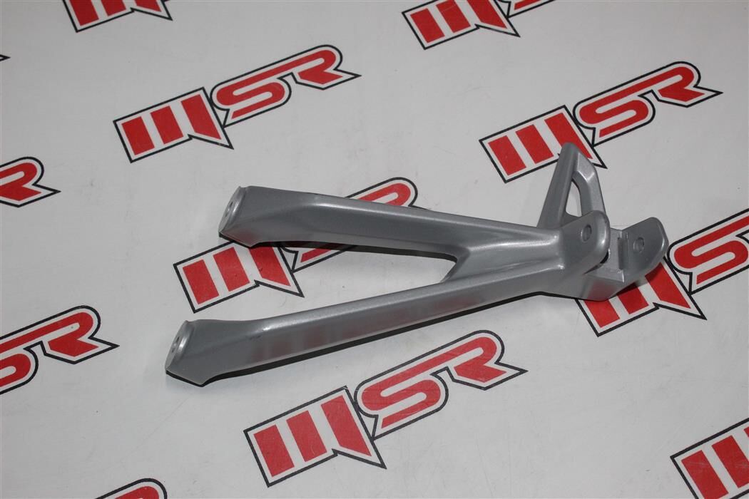 Bajaj N250-F250-N160 Arka Sağ Ayka Basma Demiri Gri A