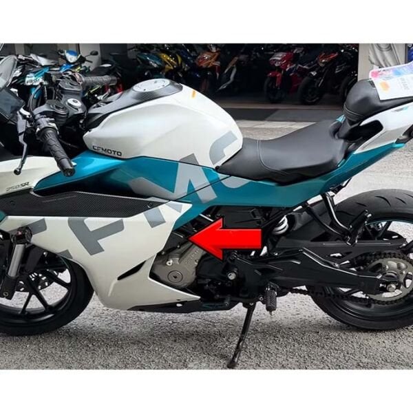 CFMoto 250NK 250SR 2018-2025 Sol Dekoratif Kapak Kanister Kapağı A