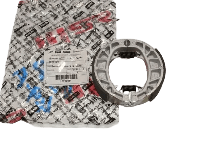 VESPA -PIAGGIO- UYUMLU  ARKA FREN BALATA OEM
