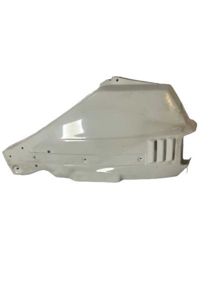 Honda Kinetic DX Beyaz Sol Yan Kapak Sele Altı Grenaj A