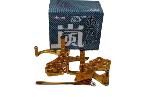 AYARALANBİLİR YARIŞ VİTES AYAKLIK SETİ GSXR600