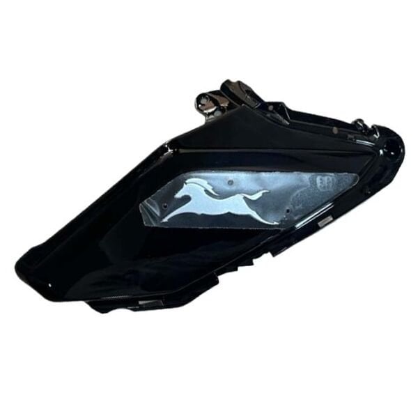 Tvs Raider 125 Sol Depo Önü Üst Grenajı Paneli Parlak Siyah A