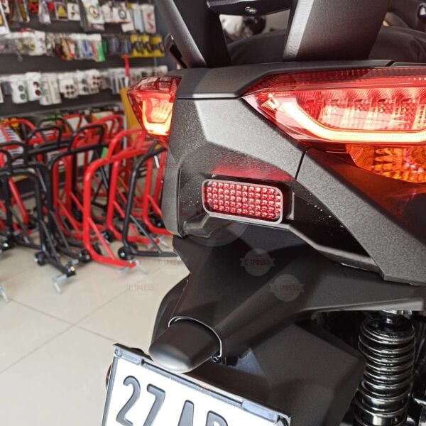 Motosiklet Arka Led Park Fren Uçak Kanadı Çakar Modülü Kedigözü Lambası