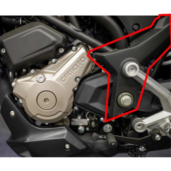 CFMoto 250NK 2018-2025 Sol Sele Altı Braket Üstü Dekoratif Kapak Muhafazası A