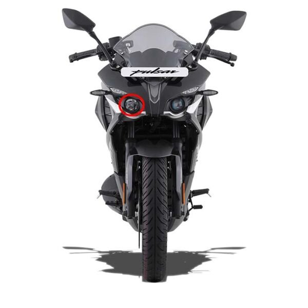Bajaj Pulsar RS200 Sağ Uzun Ön Far