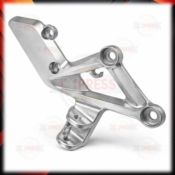 Honda CBR250R 2011-2017 Sağ Ön Ayaklık Basamak Bağlantı Braketi A