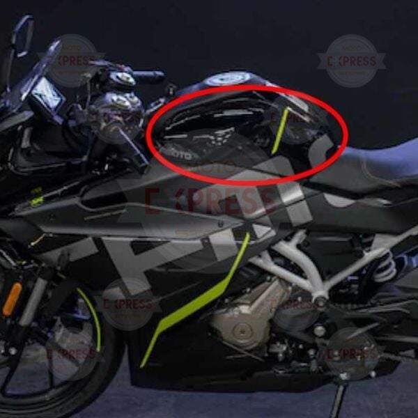 CFMoto 250SR 2020-2022 Sol Depo Yanı Grenajı Paneli Parlak Siyah A