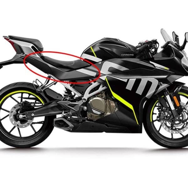 CFMoto 250SR 2020-2022 Sağ Uzun Sele Altı Grenajı Paneli Mat Siyah A