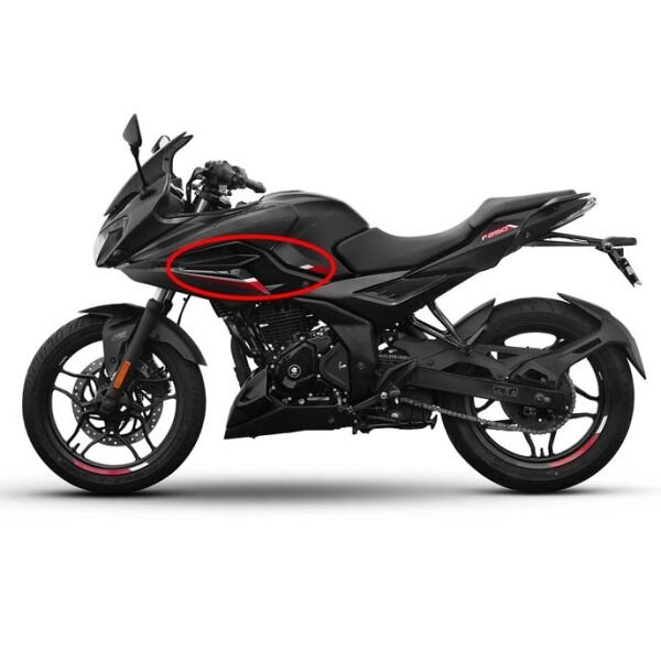 Bajaj Pulsar F250 Sol Depo Yanı Grenajı Dış Panzolotu Mat A