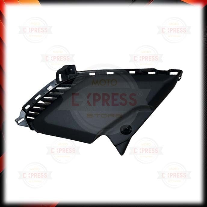 Yamaha Xmax250 2024-2026 Sol Sele Altı Ufak Dekor Kapak Grenajı A