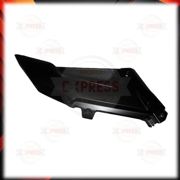 Bajaj Dominar 400 Sağ Dekor Kapak Siyah A 56Jf134X