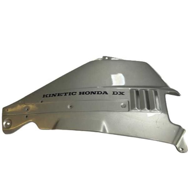 Honda Kinetic DX Sağ Yan Kapak Sele Altı Grenaj Gri A